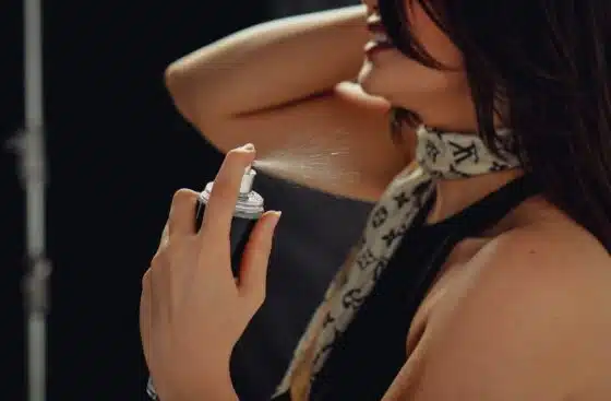 Why Social Media is Revolutionizing the Way We Smell: Virtual Fragrance Launches